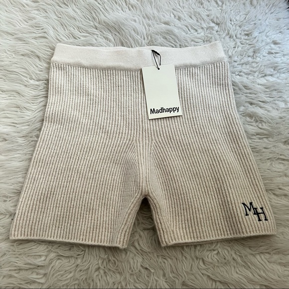 Madhappy Pants - Madhappy Cashmere Shorts